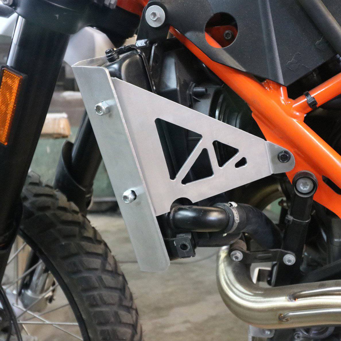 Radiator Guard KTM 690 Enduro / R 2008-2018